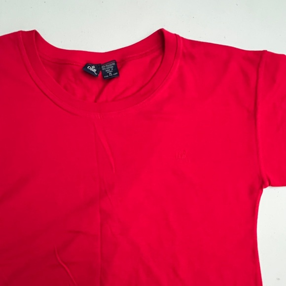 ❤️👑OUTBACK RED By The LIMITED Red Tee Top NEW - Picture 1 of 5